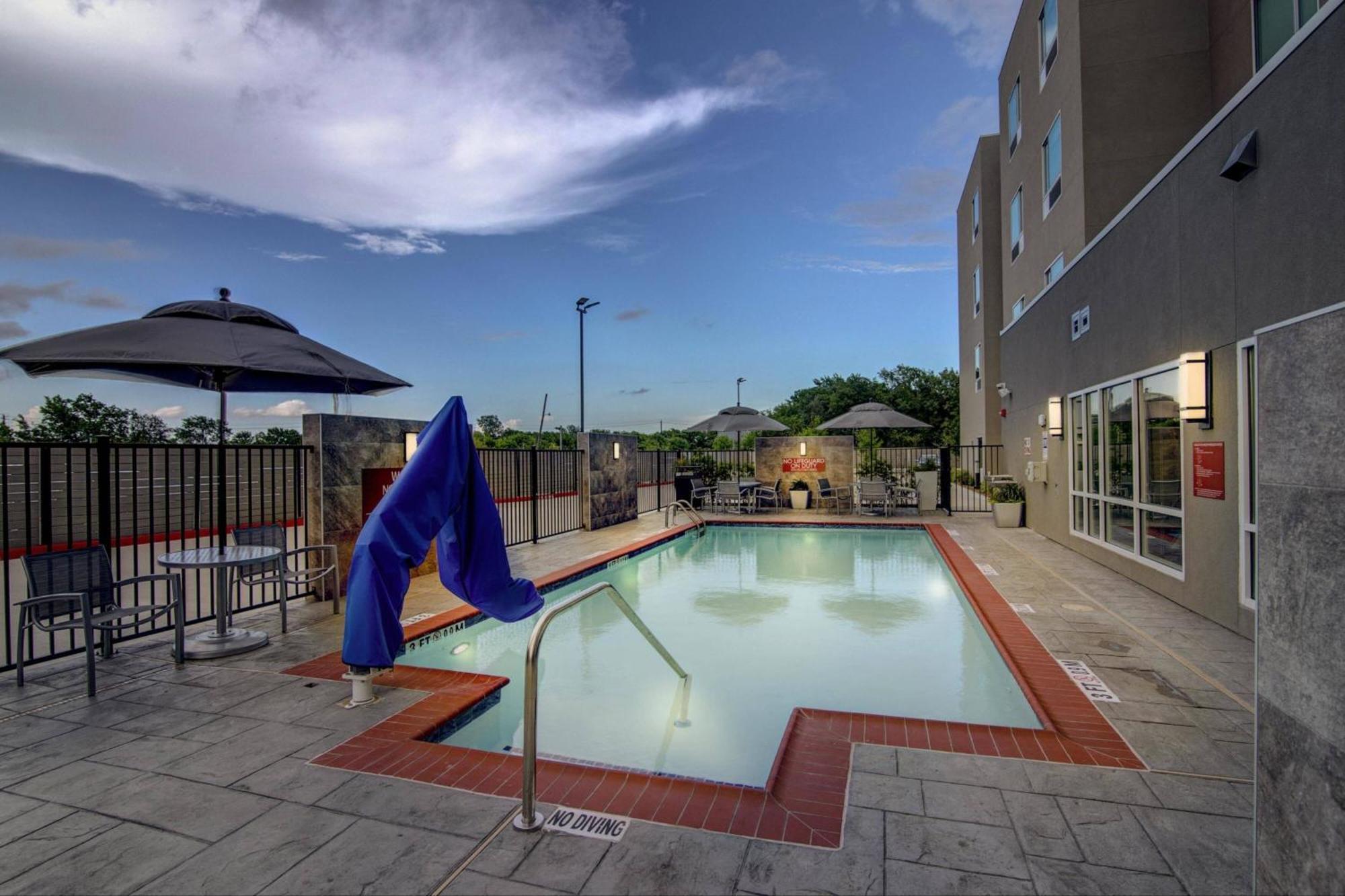 Towneplace Suites By Marriott Houston Hobby Airport Dış mekan fotoğraf