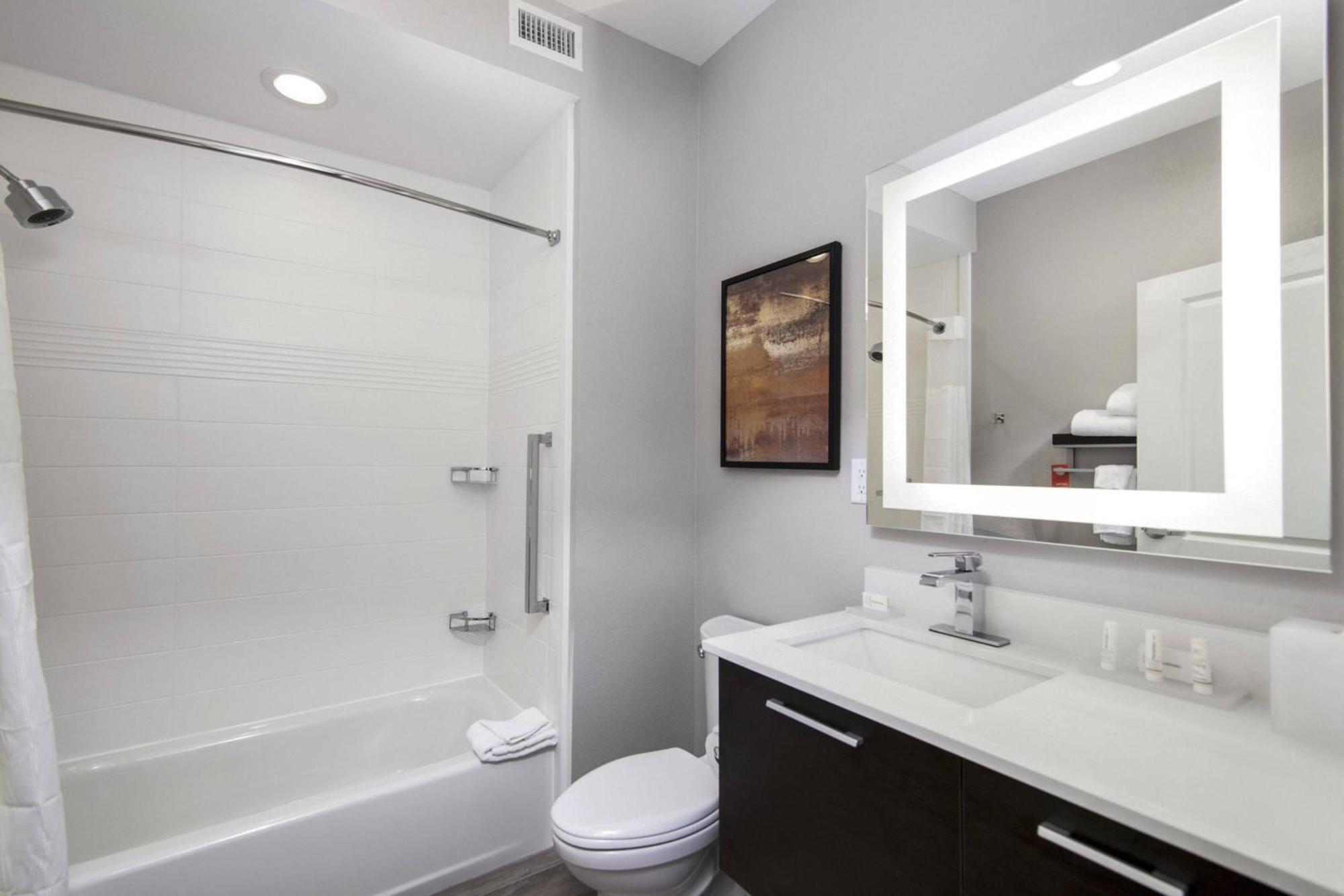 Towneplace Suites By Marriott Houston Hobby Airport Dış mekan fotoğraf